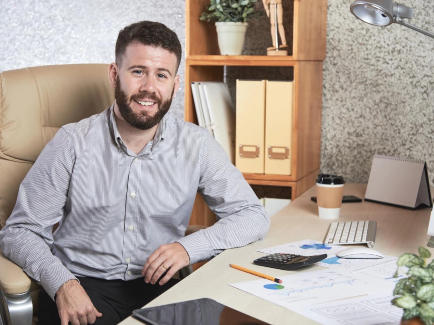 計画を立てる様子